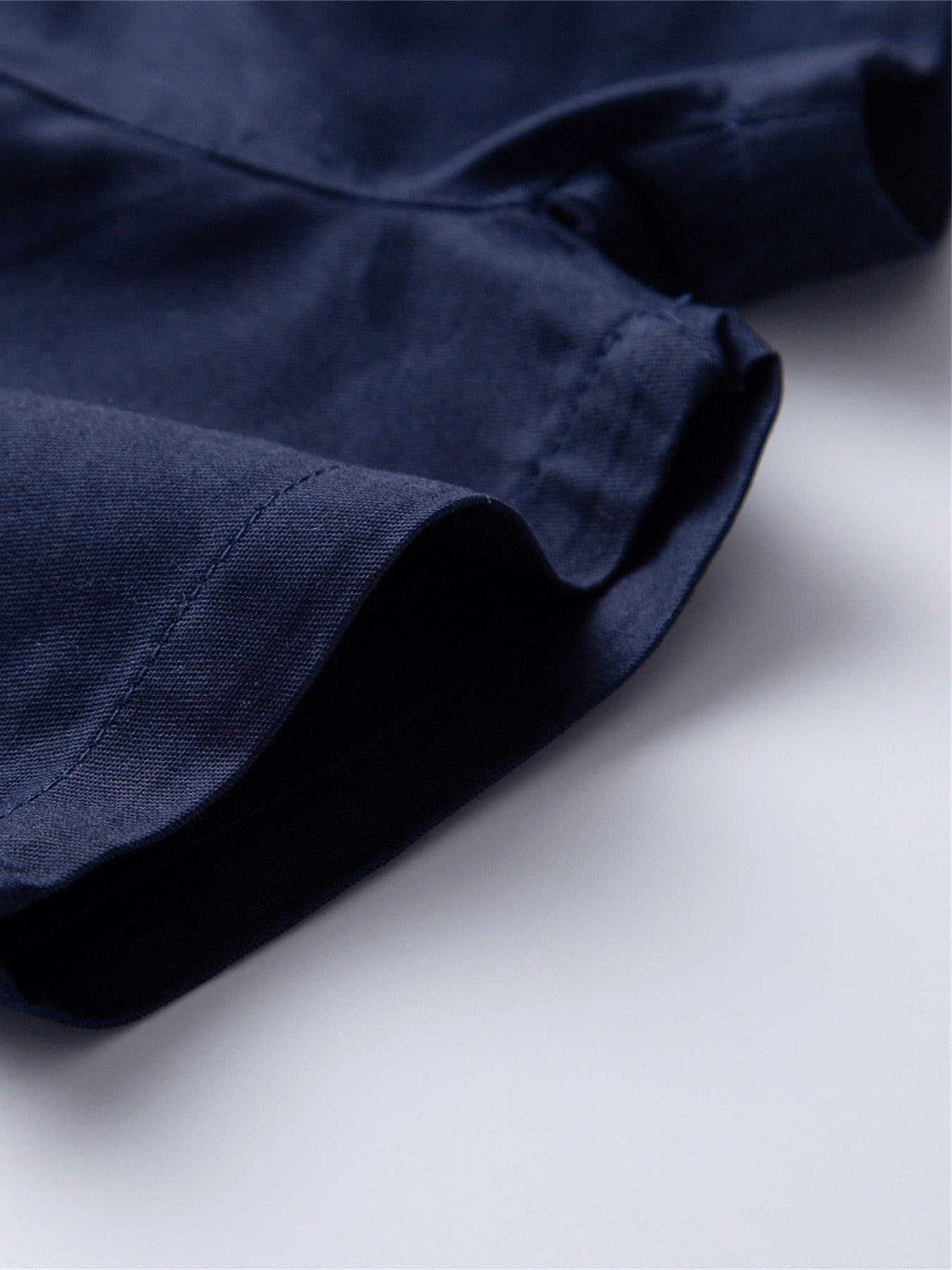 Boys' Summer Set - Casual White Short Sleeve Romper with Navy Blue Collar & Matching Shorts, Easy-Care Polyester, Perfect for Spring/Autumn, Spring Youngsters Outfit|Classic Style|Polyester Blend Outfit, Perfect for Outdoor