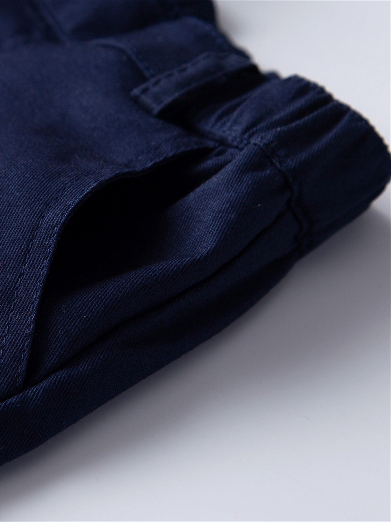 Boys' Summer Set - Casual White Short Sleeve Romper with Navy Blue Collar & Matching Shorts, Easy-Care Polyester, Perfect for Spring/Autumn, Spring Youngsters Outfit|Classic Style|Polyester Blend Outfit, Perfect for Outdoor