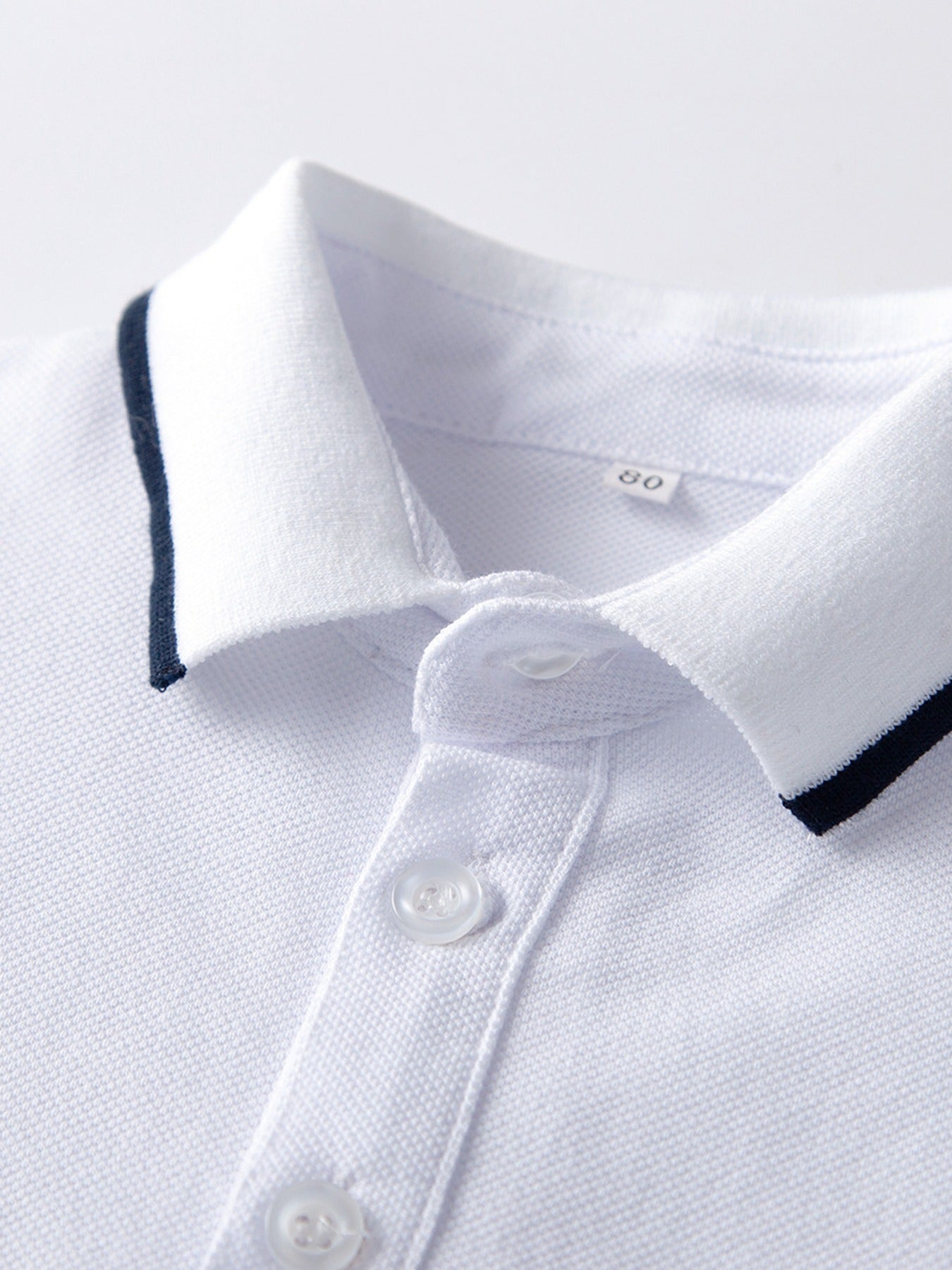 Boys' Summer Set - Casual White Short Sleeve Romper with Navy Blue Collar & Matching Shorts, Easy-Care Polyester, Perfect for Spring/Autumn, Spring Youngsters Outfit|Classic Style|Polyester Blend Outfit, Perfect for Outdoor