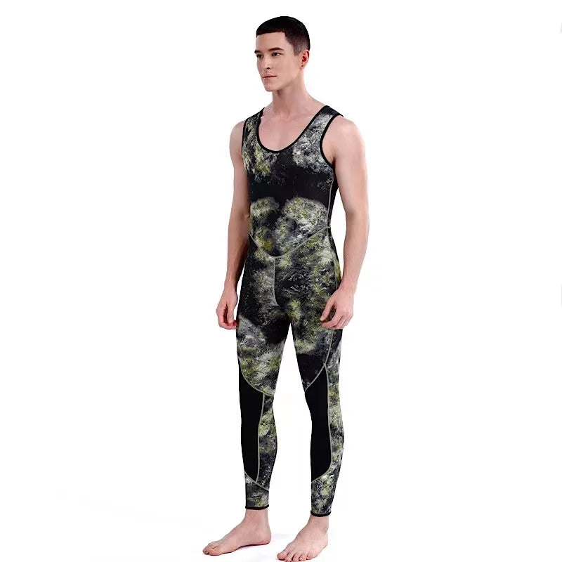 NEW 5mm Camouflage Wetsuit Long Sleeve Fission Hooded 2 Pieces Of Neoprene Submersible  For Men Keep Warm Waterproof Diving Suit