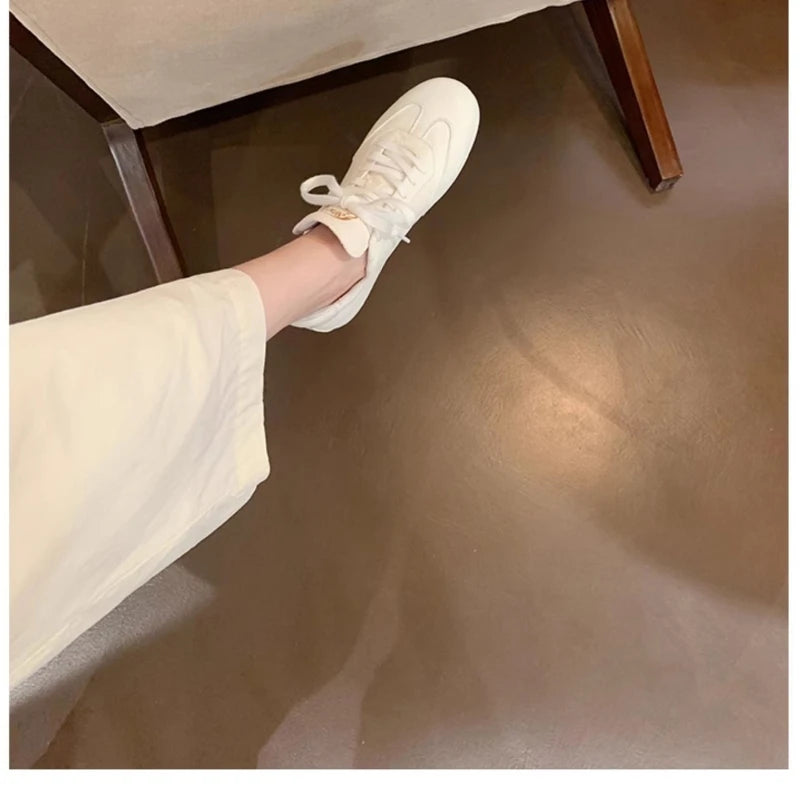 Men's Sneakers Casual Sports Shoes for Women Lightweight Leather Breathable Shoes Women Flat White Tenis Shoes Zapatillas