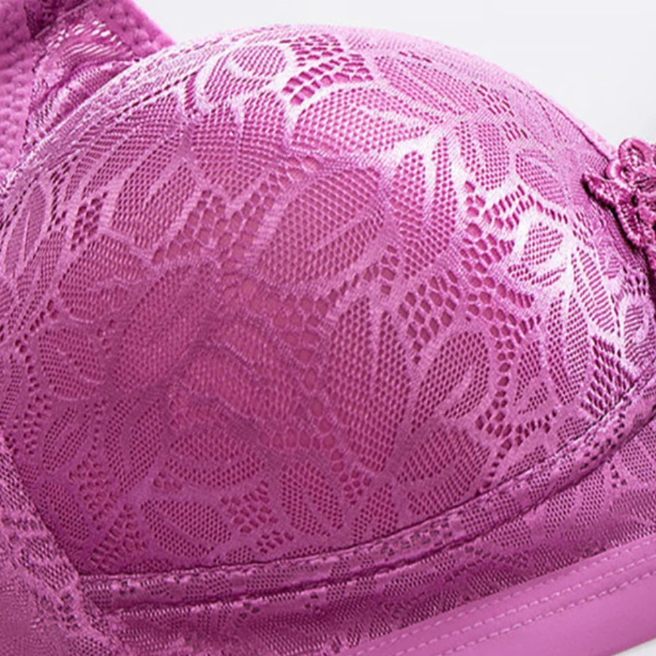 Women Comfortable Plus Size Large Bust Wire Free Embroidery Bra Side Gather and Breathable Perfect Fit and Support Bras