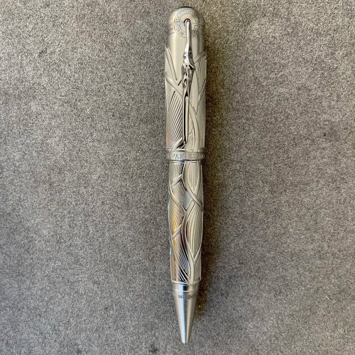 2025 High Quality MB Brüder Grimm Ink Pen Writing Pen Limited edition Roller Ballpoint  Pen Gift