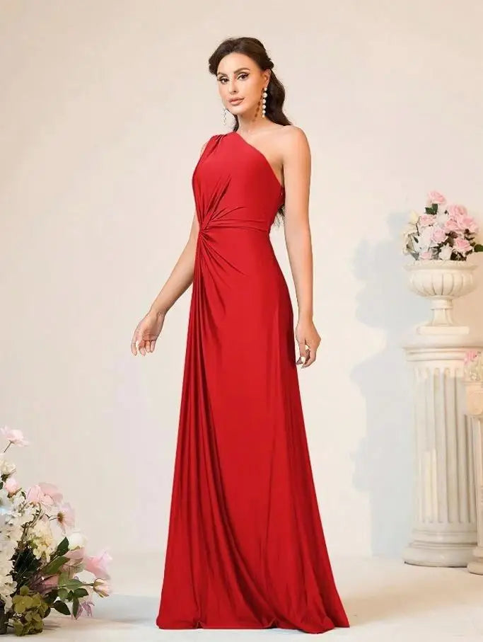 European and American Evening Dresses, Women's Banquet Wear New Products