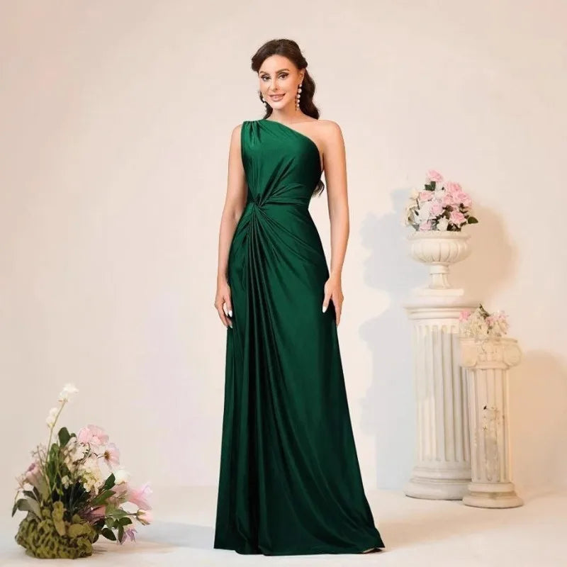 European and American Evening Dresses, Women's Banquet Wear New Products