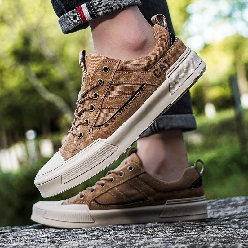 New Arrived Men Board Shoes All Season Anti Slip Wear-resistant Outdoor Off-road Hiking Shoes Luxury Classic Retro Men Sneakers